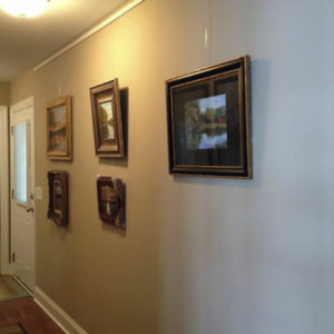 Taulun kiinnitys ja ripustaminen helposti ja nopeasti